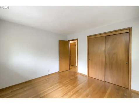 4121 SW Idaho Terrace Portland OR 97221