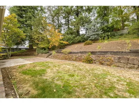 4121 SW Idaho Terrace Portland OR 97221