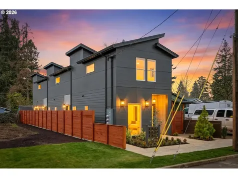 11717 SE Ash Street Portland OR 97216