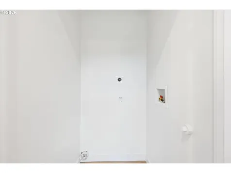 11717 SE Ash Street Portland OR 97216