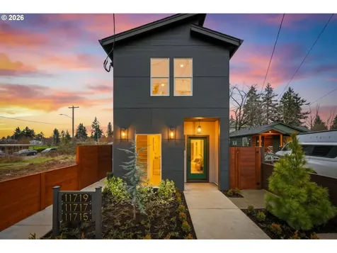 11717 SE Ash Street Portland OR 97216