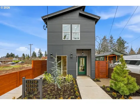 11717 SE Ash Street Portland OR 97216