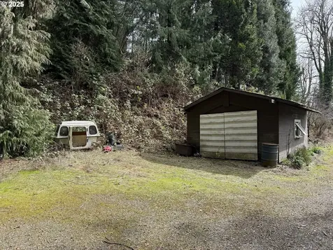 4020 Lucas Road Falls City OR 97344