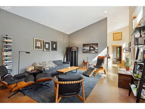 81 Wind Crest Road Carson WA 98610
