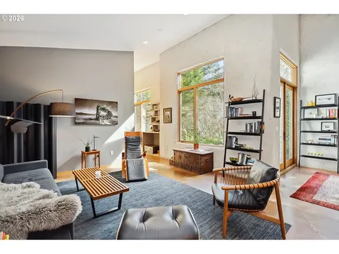81 Wind Crest Road Carson WA 98610