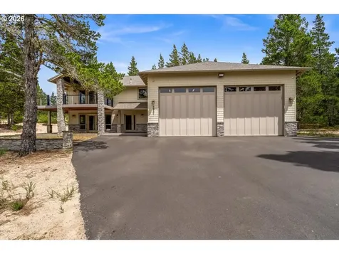 8985 Sandy Heights Road Cloverdale OR 97112