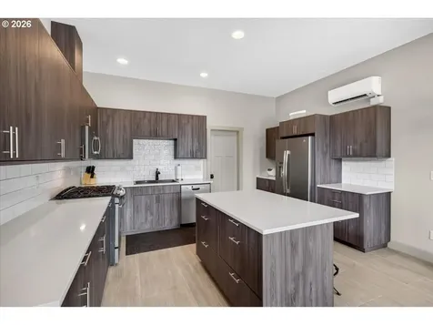 8985 Sandy Heights Road Cloverdale OR 97112