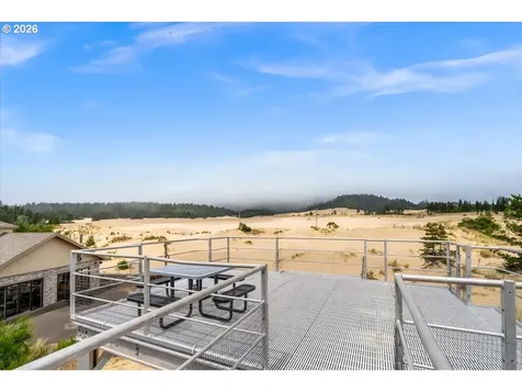 8985 Sandy Heights Road Cloverdale OR 97112