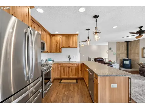 8985 Sandy Heights Road Cloverdale OR 97112