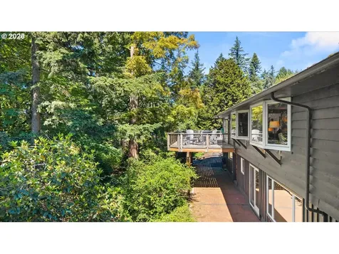 1530 SW Mitchell Lane Portland OR 97239
