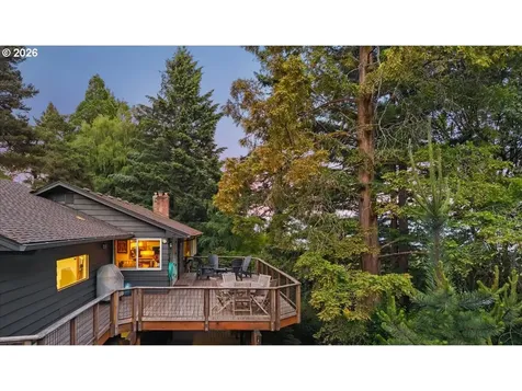 1530 SW Mitchell Lane Portland OR 97239