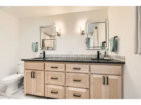 1112 NE 22nd Street Gresham OR 97030