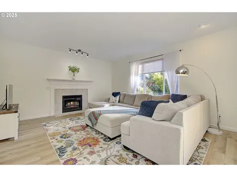 17705 NE 25th Street Vancouver WA 98684