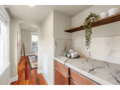 2067 SW 192nd Avenue Beaverton OR 97003