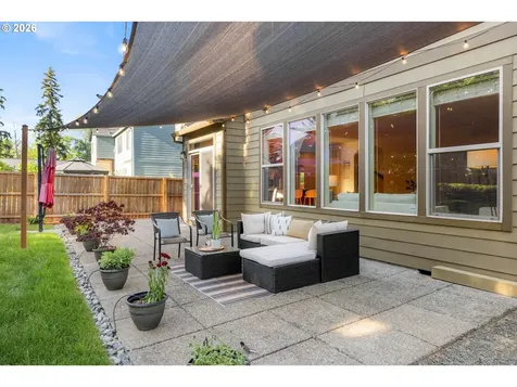 2067 SW 192nd Avenue Beaverton OR 97003