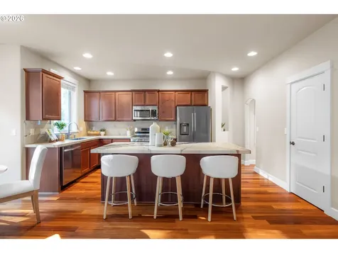 2067 SW 192nd Avenue Beaverton OR 97003