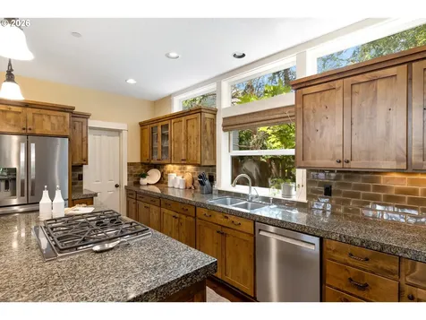 14599 Fosberg Road Lake Oswego OR 97035