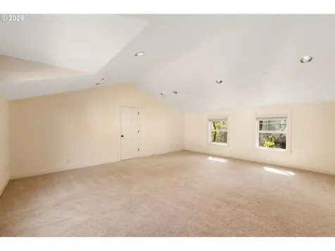14599 Fosberg Road Lake Oswego OR 97035