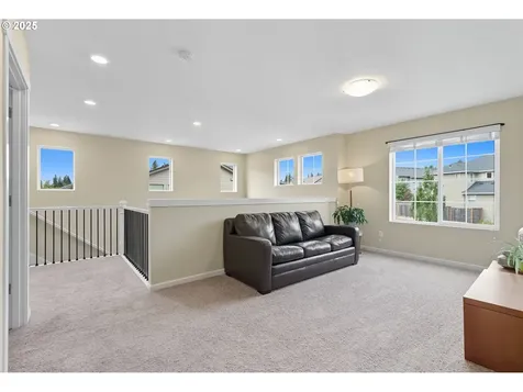 7020 SW Barr Lane Tualatin OR 97062
