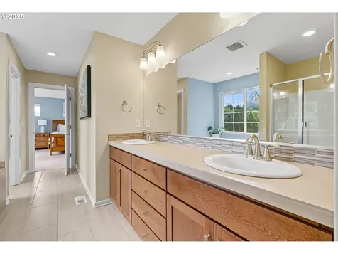 7020 SW Barr Lane Tualatin OR 97062