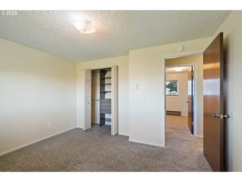 702 Ash Avenue Tillamook OR 97141