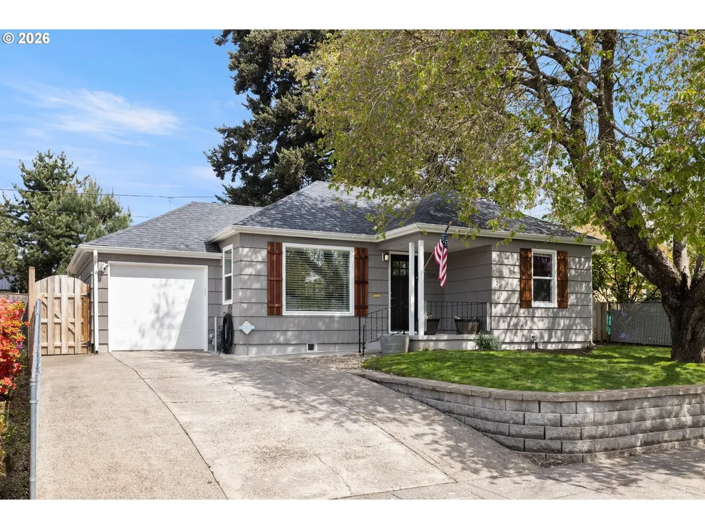 9045 SE Alder Street Portland OR 97216