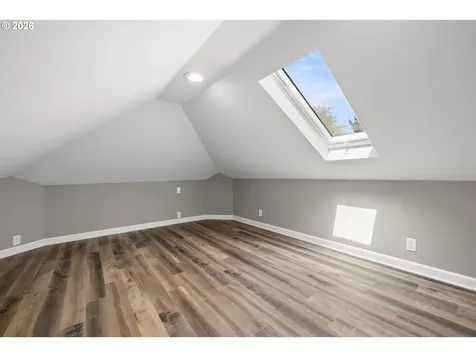 9045 SE Alder Street Portland OR 97216