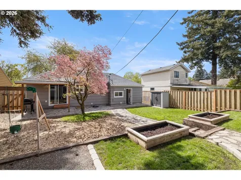 9045 SE Alder Street Portland OR 97216
