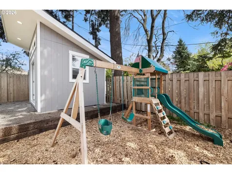 9045 SE Alder Street Portland OR 97216