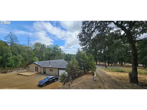 170 Rosewood Drive Roseburg OR 97471