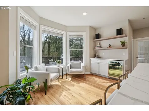 8414 NW Gilliam Lane Portland OR 97229