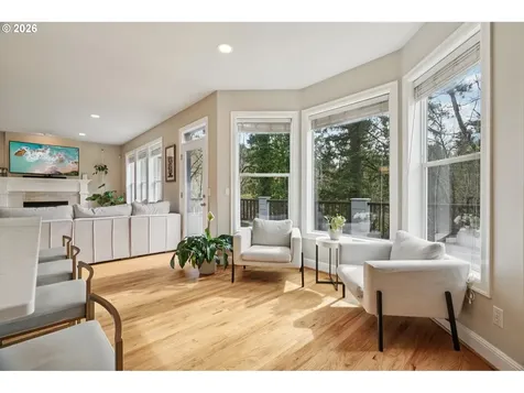 8414 NW Gilliam Lane Portland OR 97229