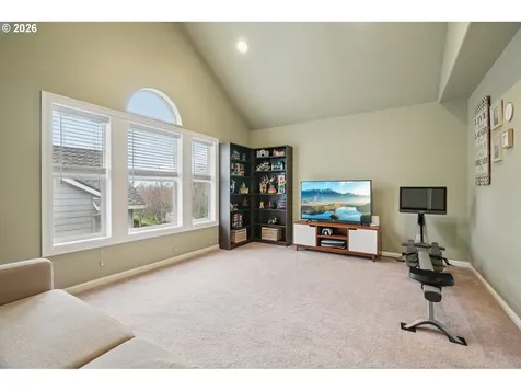8414 NW Gilliam Lane Portland OR 97229