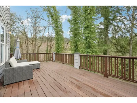 8414 NW Gilliam Lane Portland OR 97229