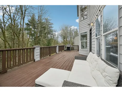 8414 NW Gilliam Lane Portland OR 97229