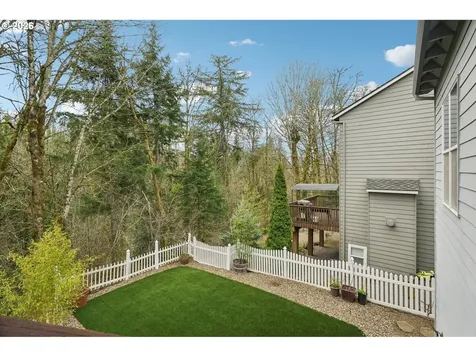 8414 NW Gilliam Lane Portland OR 97229