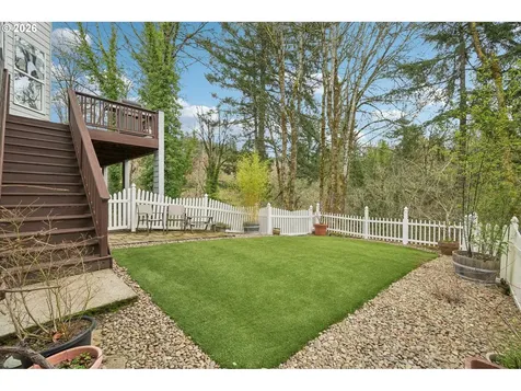 8414 NW Gilliam Lane Portland OR 97229