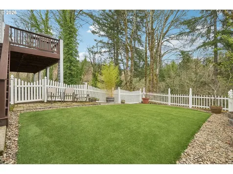 8414 NW Gilliam Lane Portland OR 97229