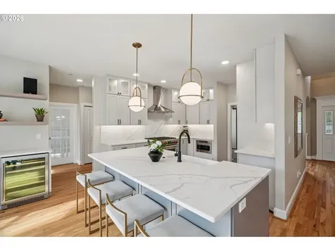 8414 NW Gilliam Lane Portland OR 97229