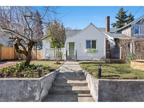 6627 N Congress Avenue Portland OR 97217