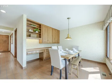 721 Spyglass Drive Eugene OR 97401