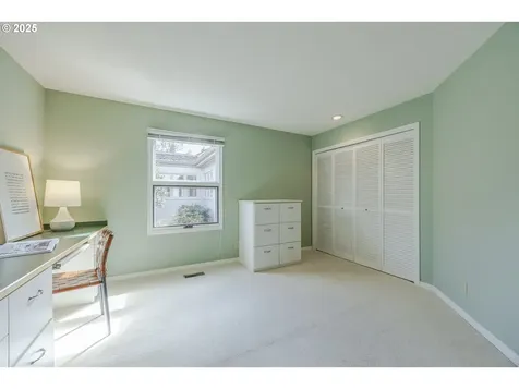 721 Spyglass Drive Eugene OR 97401