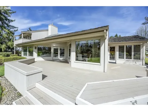 721 Spyglass Drive Eugene OR 97401