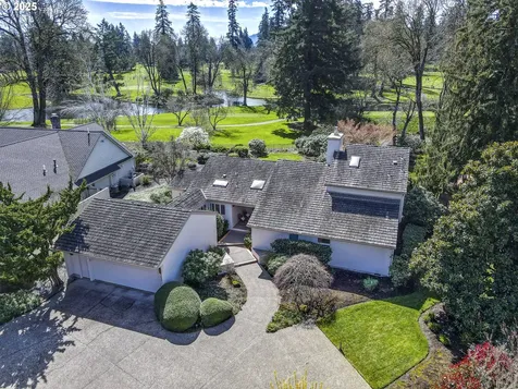 721 Spyglass Drive Eugene OR 97401