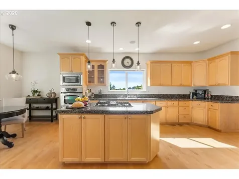 13658 SE Snowfire Drive Happy Valley OR 97086