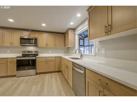 3050 15th Place Forest Grove OR 97116