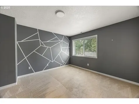 11019 SW 32nd Avenue Portland OR 97219