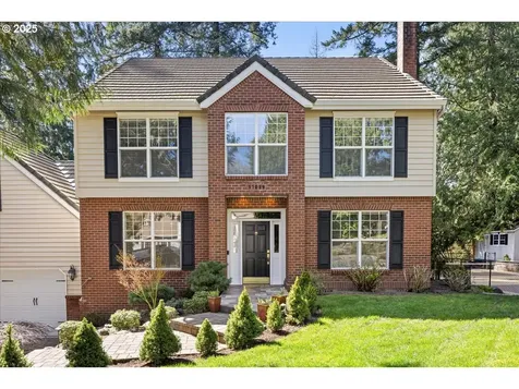 11019 SW 32nd Avenue Portland OR 97219