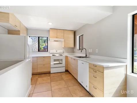 13810 SE Knight Street Portland OR 97236