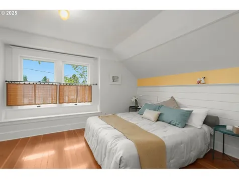 1925 NE Crane Street Portland OR 97211